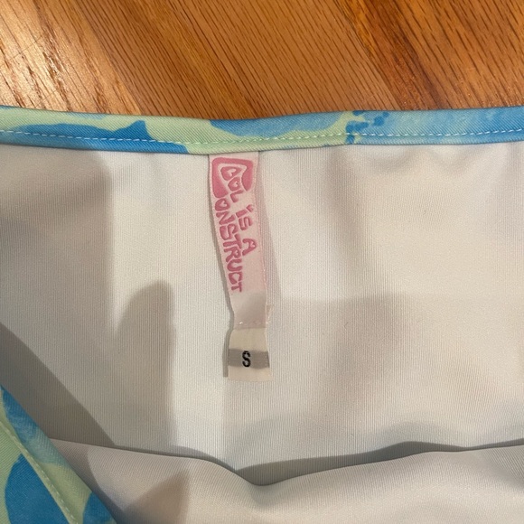 Cool is a Construct Set NEVER WORN - Picture 7 of 7